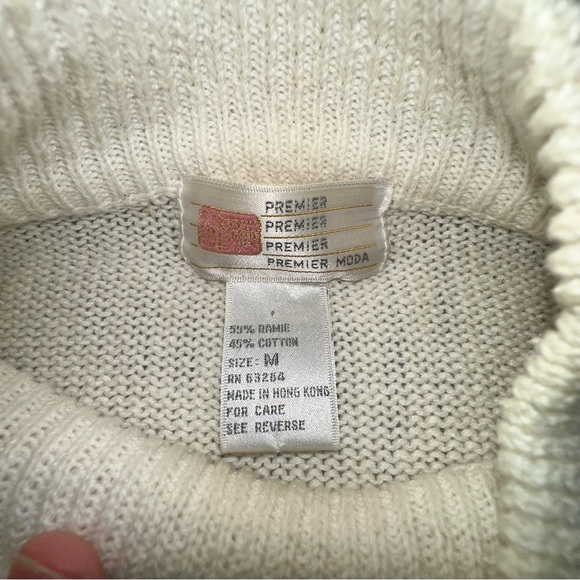 Vintage Premier Moda Sweater  Cream W/ Gold Beaded Design Medium EUC!!!!! - Picture 10 of 10